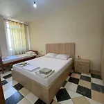 125 Tirana