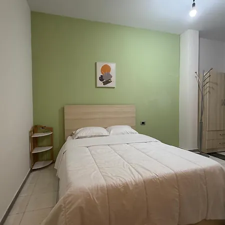 125 Διαμέρισμα *