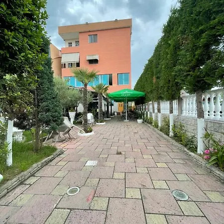 Apartment Bajovah & Restaurant *
