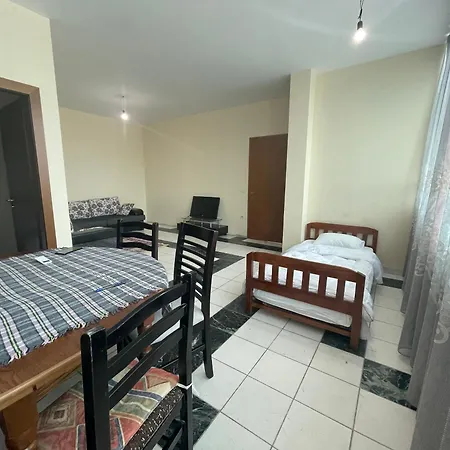 Bajovah & Restaurant Apartment