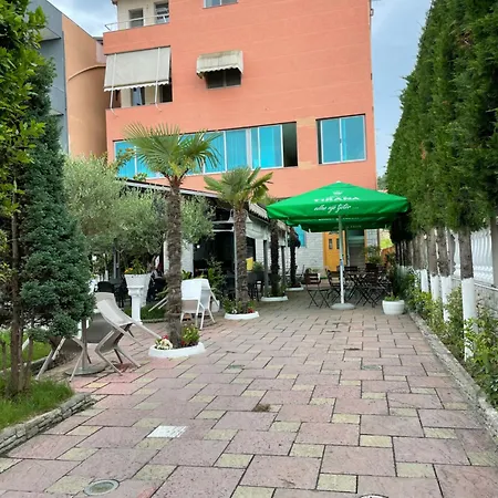 Bajovah & Restaurant Tirana